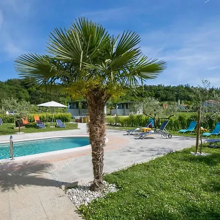 In 51162 * Labin (Istria)